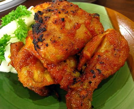 Cocok juga dipadukan dengan lauk lainnya, seperti sambal goreng ati atau. Resep No.1 Ayam Panggang Bumbu Rujak | Tips