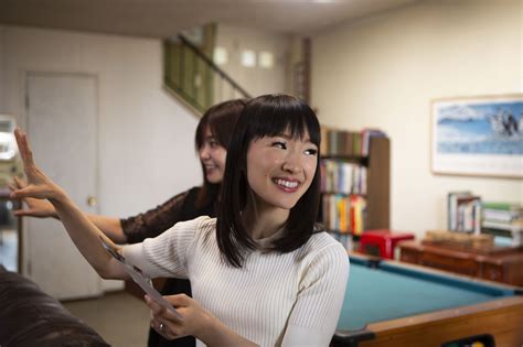 tidying up with marie kondo netflix s new star explained vox