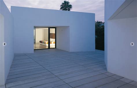 Neocribs Modern Spanish House The House For The Photographer Ii