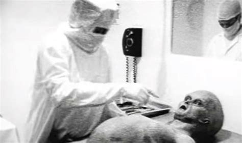 Aliens Latest Real Footage Of An Autopsy On A Roswell Alien Exists