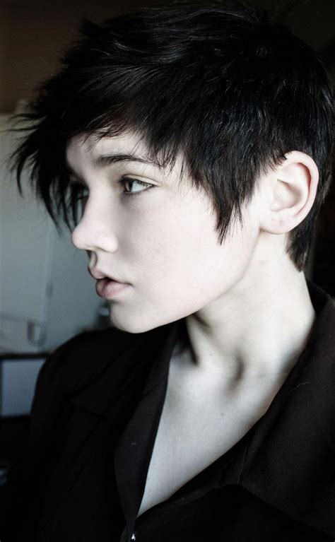 21 Androgynous Haircuts For A Bold Look Haircuts And Hairstyles 2019