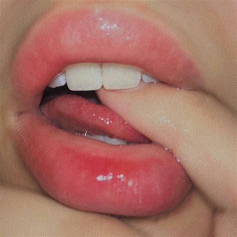 pinterest d1ngy ⓢⓦⓔⓔⓣ ♡ juicy lips sexy lips love lips