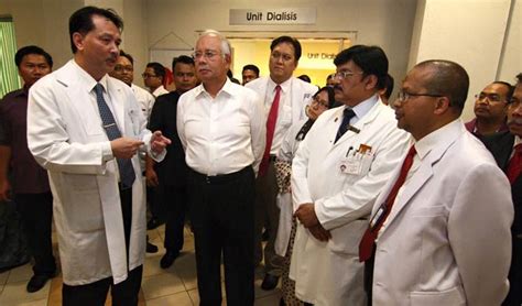 In 1999, a new sungai buloh hospital (130 acre) development project was started to meet the growing population needs around this area and to reduce the outflow of patients at the kuala. PM buat tinjauan ke Hospital Sungai Buloh | Astro Awani