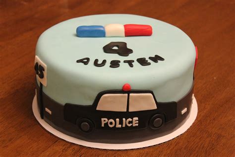 A Police Car Cake By Cake Occasion Police Birthday Cakes Police