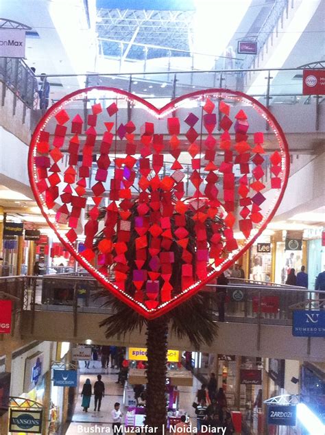 Valentines Day Decor At Noida Malls Noida Diary Rediscover Noida