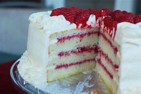 These are cool cakes that leave guests ogling and eager to eat. 50 Layer Cake Filling Ideas: How to Make Layer Cake (Recipes)