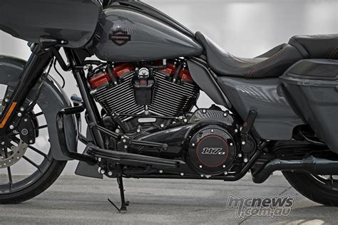 2018 custom vehicle operations motorcycles. CVO Tourers and Specials top 2018 Harley range | MCNews.com.au