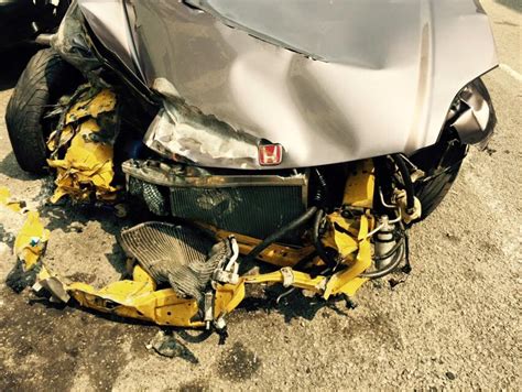 Apa jadi kalau kereta total loss. Adik Pomen 'Lenjan' Kereta Customer Honda Civic Sehingga ...