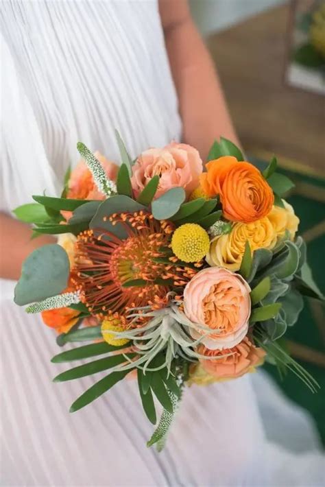 41 Whimsy Pincushion Protea Wedding Bouquets Weddingomania