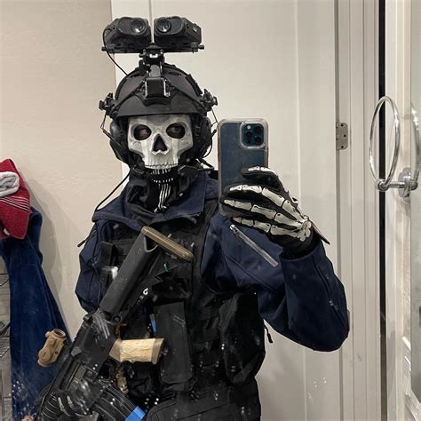 Ghost Cosplay Mw2 In 2023 Call Of Duty Ghosts Cosplay Call Of Duty