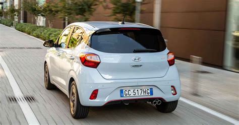 Rappresentante per eccellenza di questi scritti può essere considerato il lapidario. Hyundai i10 2021 - La city car per eccellenza ...
