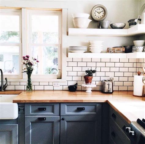 It is often said that the kitchen is the heart of the home — and because of that, you want it to look as beautiful as possible. 23 Best Cottage Kitchen Decorating Ideas and Designs for 2020