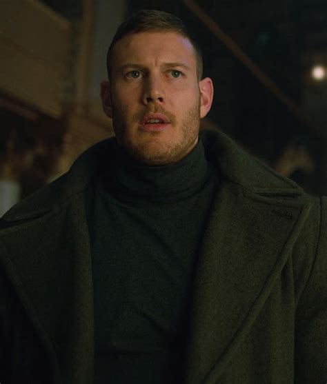 Choose not to use archive warnings. Luther Trench Coat from The Umbrella Academy by Tom Hooper