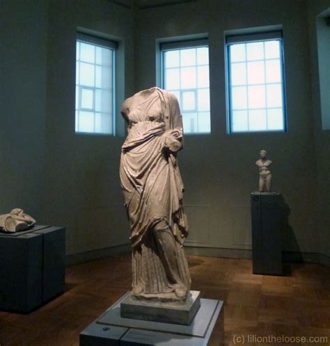 Museum Monday: Headless Roman Statues at ROM - Lili on the Loose