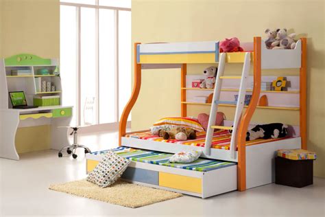 Pilihlah kolam renang bayi dengan kedalaman yang cocok untuk si kecil. Syarat Tempat Tidur Nyaman untuk Bayi | BangunRumah.com