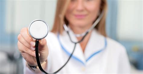 The Pros And Cons Of A Medical Assistant Job