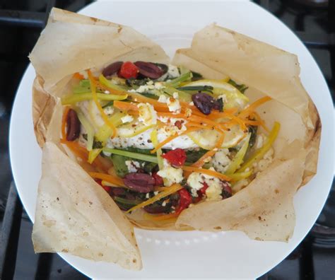 3 in a small bowl, mix together the soy, honey, and rice wine vinegar. Fish en Papillote - Halibut in Parchment Paper | Recipe ...
