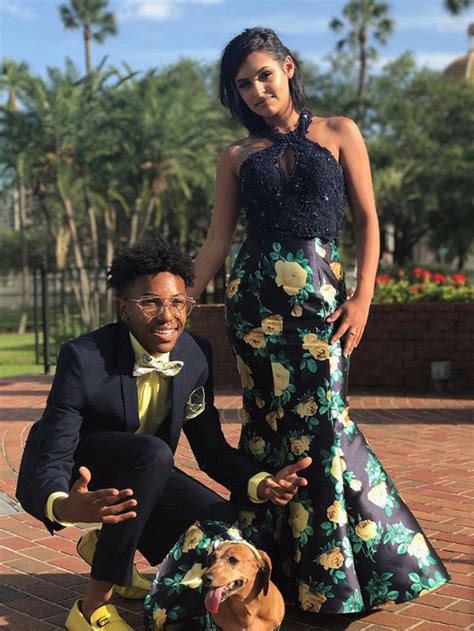 10 Stunning Prom Couple Outfits To Make A Grand Entrance Chicbliz