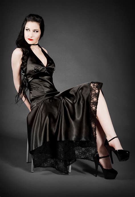 Pin By Bjarne On Satin Party Dress 2 Fashion Gothic Fashion Gothic Outfits