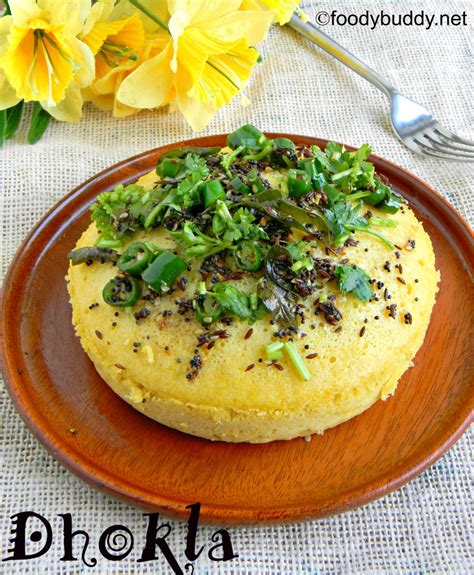 Remove and pour it over dhoklas. green chutney for dhokla