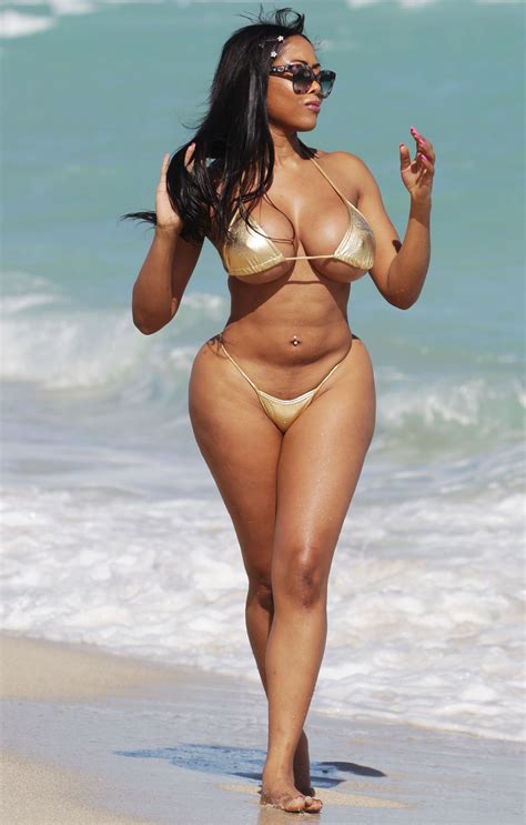 Moriah Mills In Gold Bikini At A Beach In Miami 01172018 Hawtcelebs