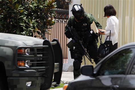 Detienen A La Hija De El Mencho Cuando Intentaba Ver A Su Hermano