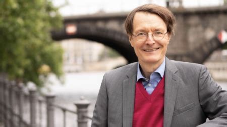 Wir befinden uns nicht mehr in der pandemie. Karl Lauterbach rät zur Corona-Impfung - Ratgeber ...