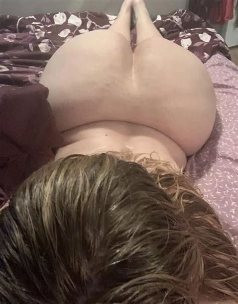 I Need A Booty Rub Nudes Bigonewild Nude Pics Org
