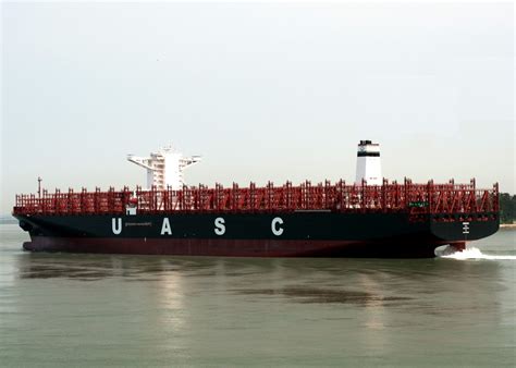 Worlds First Fleet Of Ultra Large Lng Ready Container Vessels