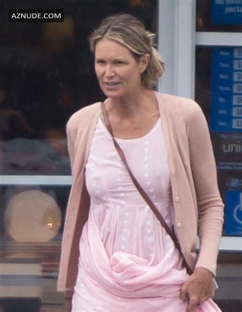 Elle Macpherson Sexy Shopping With Doctor Andrew Wakefield In Miami