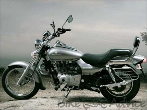 Latest bike reviews by experts, full road test reviews with star ratings for performance, milage, features and comfort. Bajaj Avenger 220cc DTSi Details