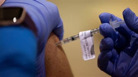 Pharmacies Could Begin Offering Covid 19 Vaccines Next Week