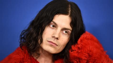 Multiple Women Accuse Garrett Borns Aka BØrns Of Sexual Misconduct