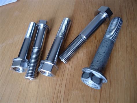 Aircraft Bolts Aeroplane Bolts Latest Price Manufacturers Suppliers