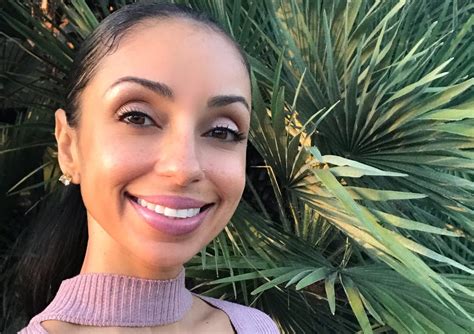 Vegan Singer Mya Weighs Up The Pros And Cons Of Veganism