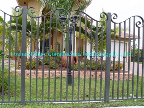 High Quality Wrought Iron House Main Gate Designs Modern Front Gate