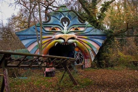 These Photos Of Abandoned Amusement Parks Will Totally