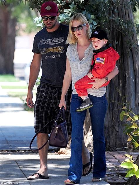 January Jones Steps Out With Mystery Man In La With Son Xander Daily Mail Online