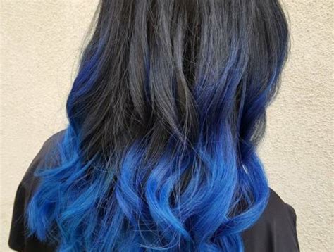 Blaue Haare Coole Frisuren Für Mutige Damen