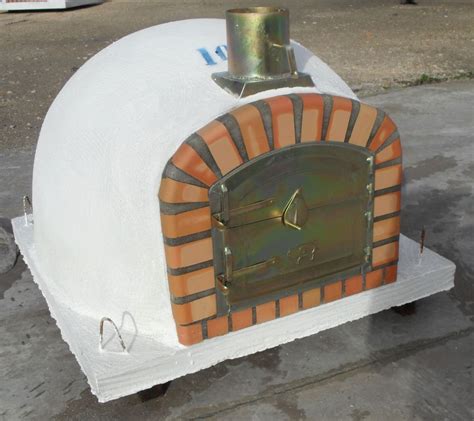 Wood Burning Brick Clay Stone Pizza Oven Wood Fired With Chimney 100cm