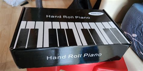 Roll up piano keyboard, Hobbies & Toys, Music & Media, Music