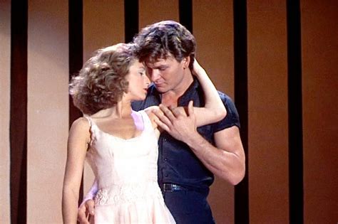Dirty Dancing Theater Review Dirty Dancing Makes All The Right Moves