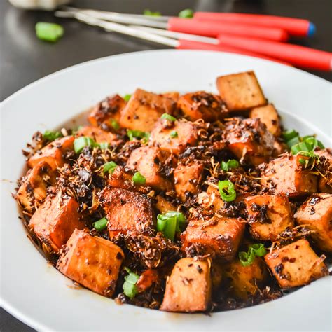 Spicy Garlic Tofu In 10 Minutes Relish The Bite