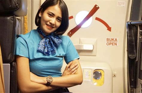 【indonesia】 Nam Air Cabin Crew Namエア 客室乗務員 【インドネシア】 Instagram