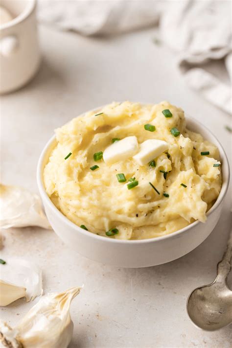 Garlic Cheesy Mashed Potatoes Recipe Julieta Bain