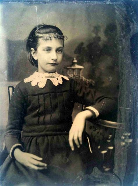 57 Amazing Portrait Photos Of Teenage Girls From The Victorian Era