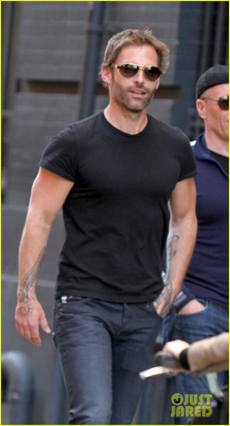 Seann William Scott S T Shirt Can Barely Contain His Super Ripped Muscles Photo