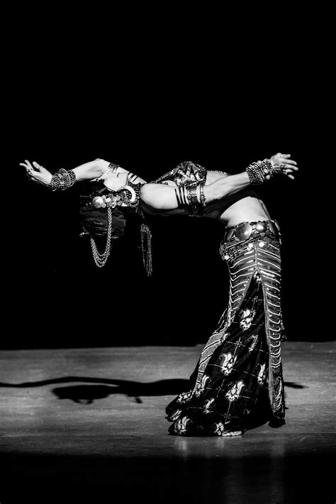 Danza Del Ventre Rachel Brice Tribal Fusion Dancing Poses Belly