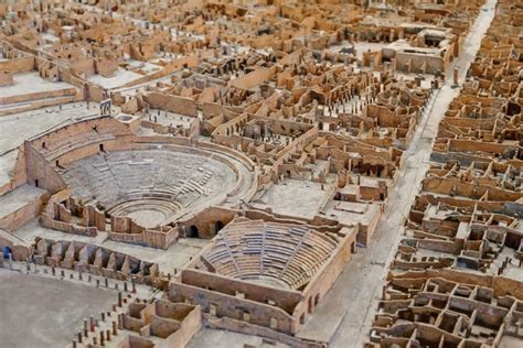 From wikipedia, the free encyclopedia. 10 Weetjes over Pompeii & de Vesuvius uitbarsting ...