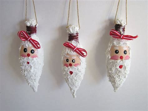 25 Simple And Affordable Recycled Christmas Ornaments Ideas Magment